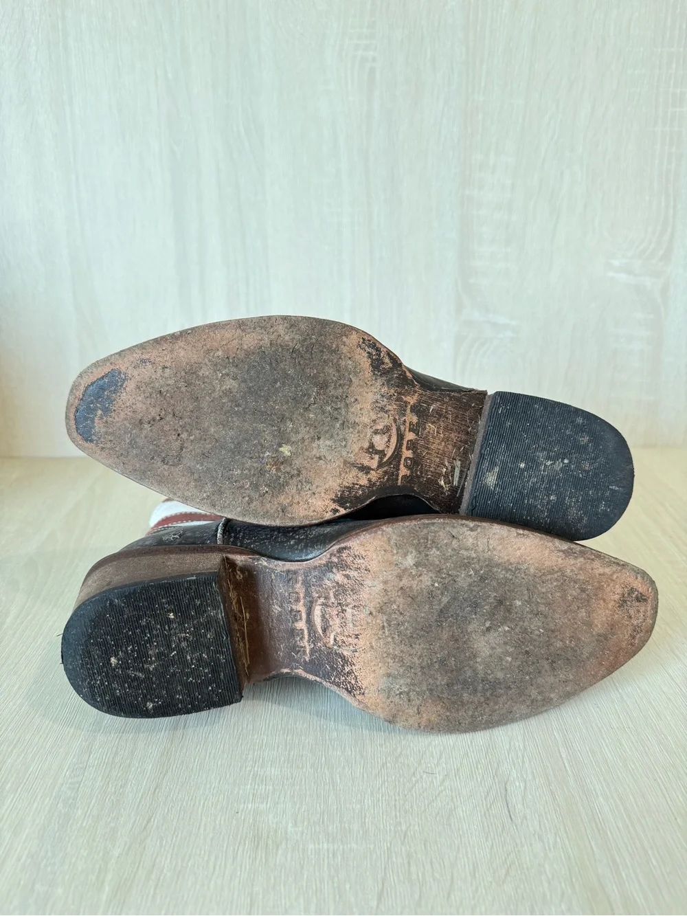 Roper women’s western